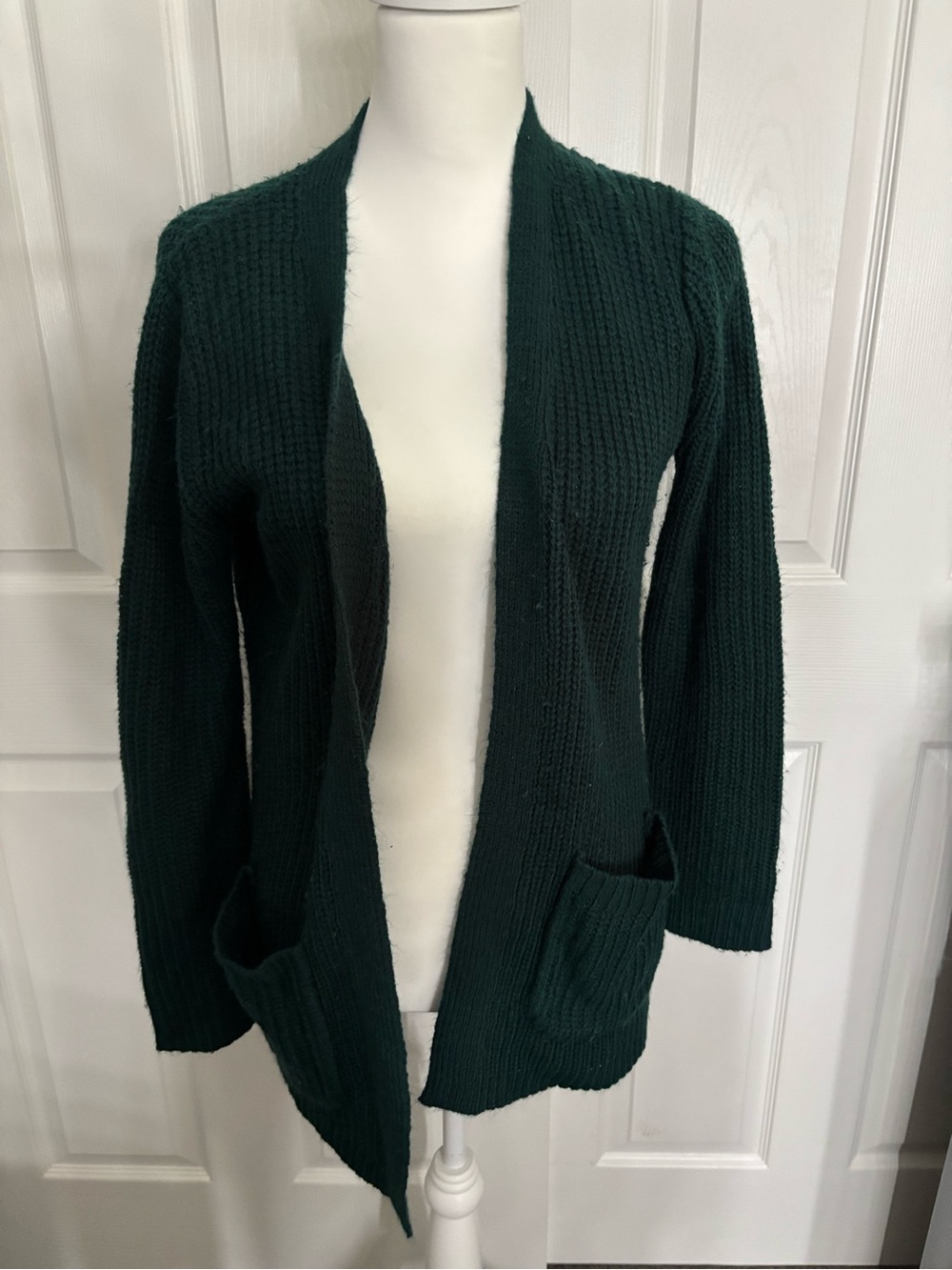 Love Ellie Green Chunky-Knit Solid V-Neck Open Front Cardigan Sweater M